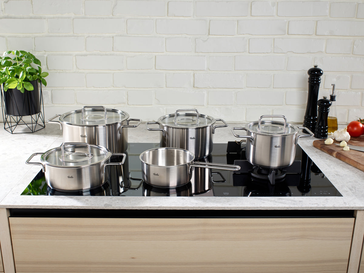 Pure Collection Stainless Steel 9-piece set with glass lids | Fissler