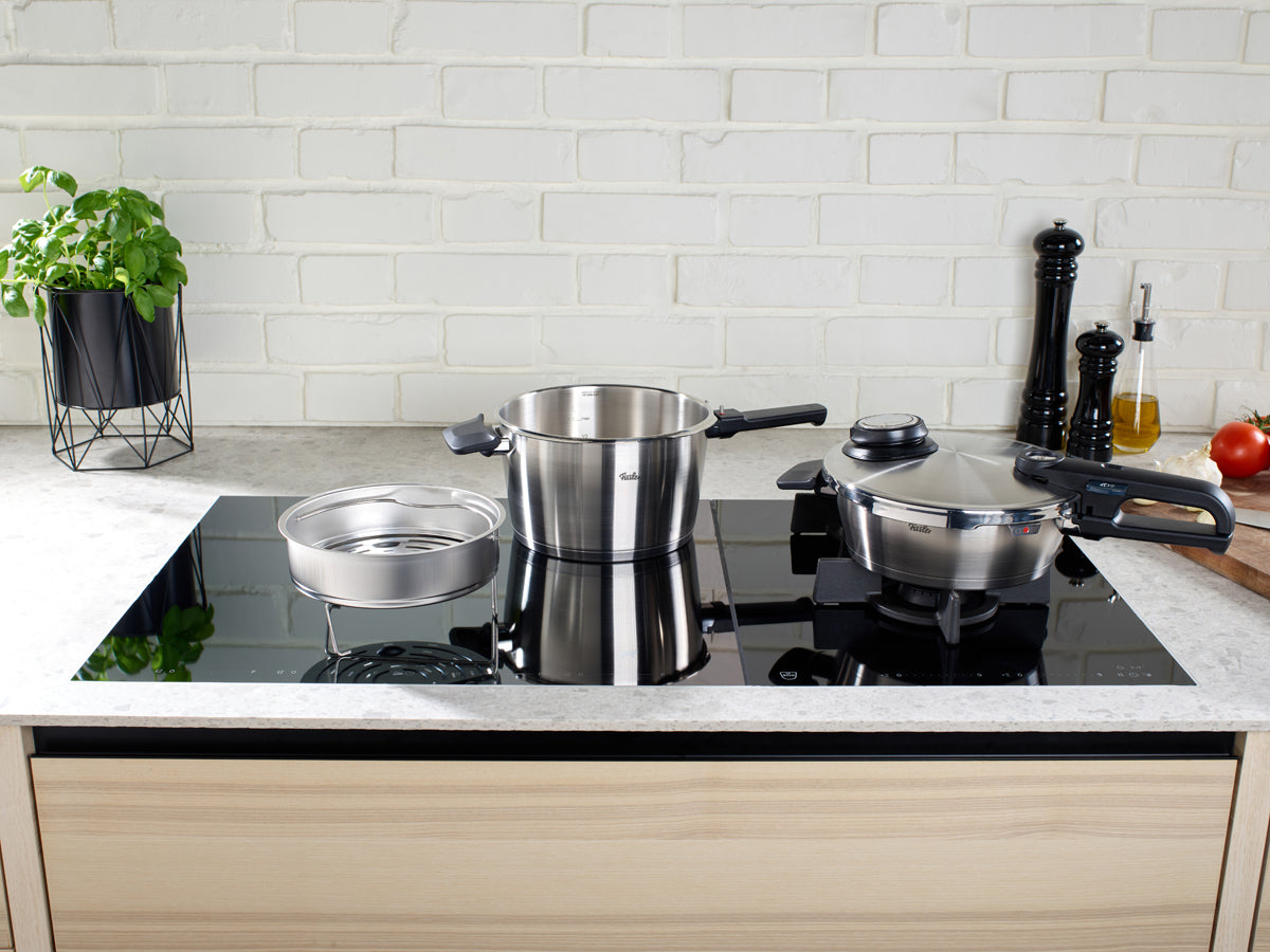 Vitavit® Premium Pressure Cooker and Pressure Skillet Set, 2.6