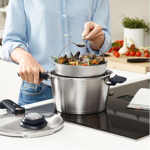 Fissler Vitavit Pressure Cooker