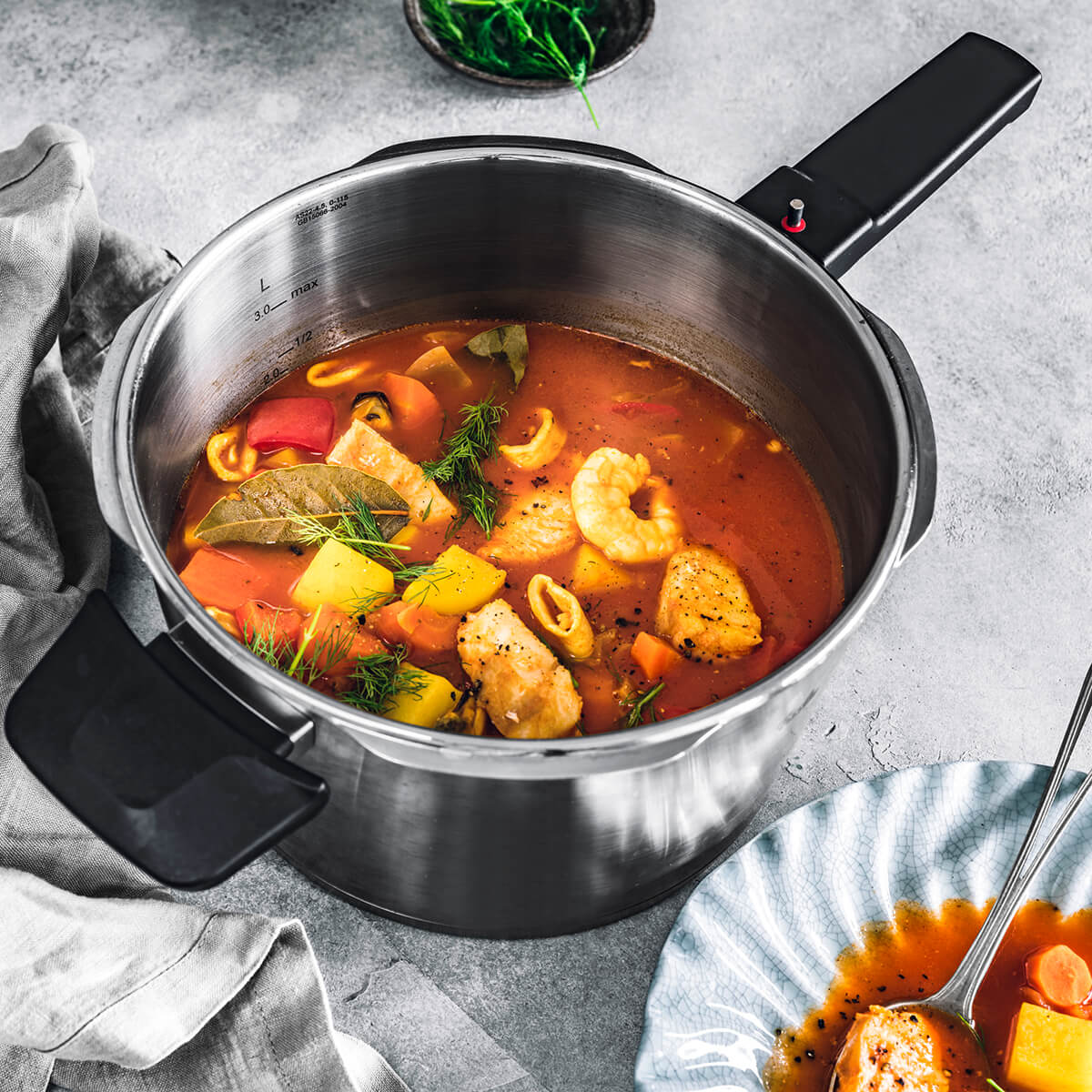 Fissler Vitaquick 圧力鍋 Vitaquick® Premium Pressure Cooker | Fissler